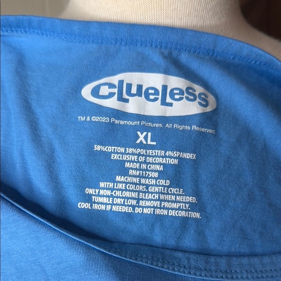 Clueless Sky Blue Crop Tank Top baby T with Pink Emblem Size XL - Picture 2 of 4